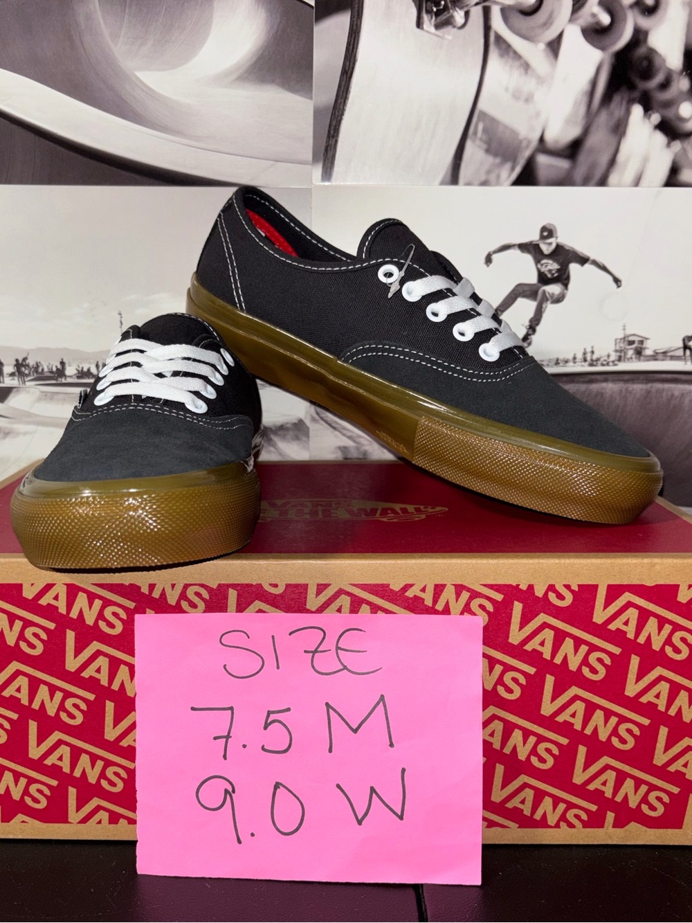 Vans Skate Authentic sz 7.5 Men’s 9.0 Woman